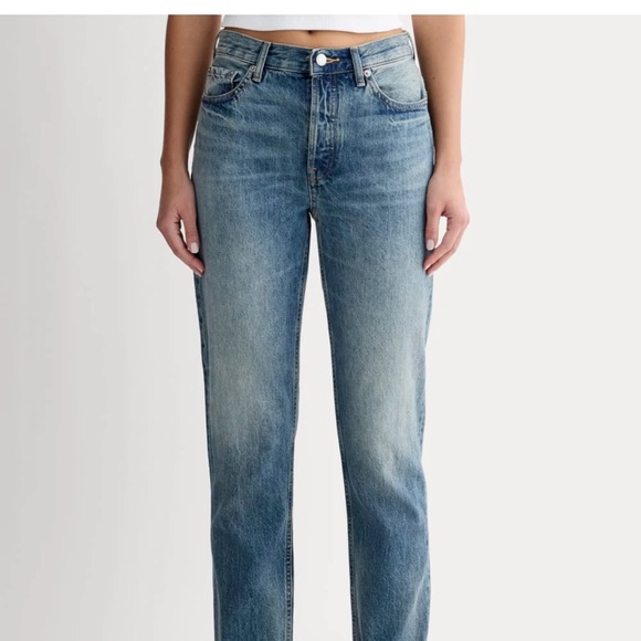 Everlane Denim - The ’90s Cheeky® Jean | Vintage Mid Blue | 26.5" Inseam Everlane